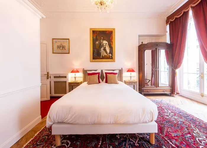 Maison de Lignières - Bed&Breakfast - Paris quartier Champs-Elysées